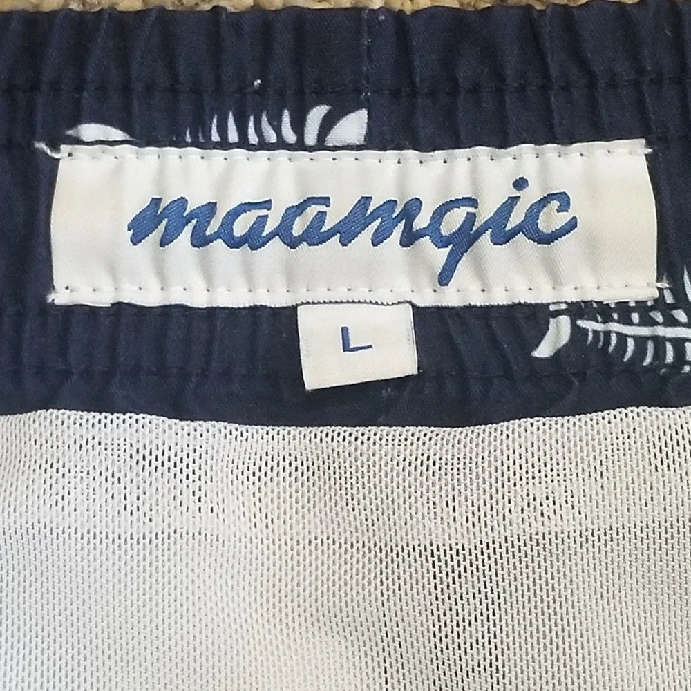 Maamgic Men's Navy Slim Fit 7 Inch Swim‎ Shorts Swim Trunks Sz. L